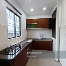 Renovated & Long Car Porch