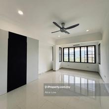 Penthouse Unit, Good Condiiton, Extended Unit, With Lift, Low Density!
