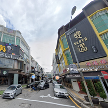Corner 3 Storey Shop @ Sri Petaling