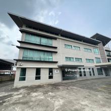 Bukit Jelutong Business Park 3 sty Semi D Factory for Sell , Roi4.2% !
