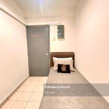 Cheapest Room, Walking distance to LRT PWTC, Near Sunway Putra Mall