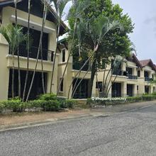 Nadia Parkhome 3 Storeys Desa Parkcity Opposite Waterfront 
