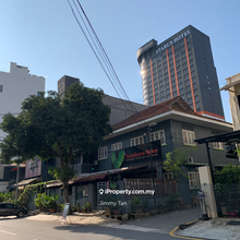 Changkat bukit bintang corner shop for rent 