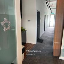 Plaza Arkadia Office For Sale