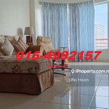 Low floor. Gurney Drive seaview.