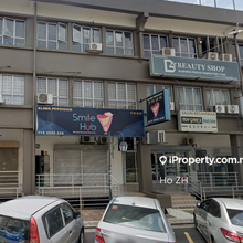 Ground Floor Shop