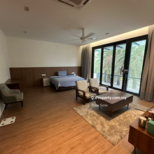 Tastefully renovated  bungalow for sale