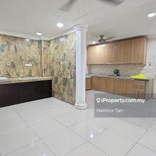 Corner lot, Land area 2292sqft, Kitchen fully extended, Fully Renovate
