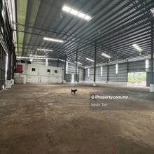 Puchong Taman Paik Siong Warehouse For Rent