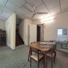 Double terrace , island park , 1633sf