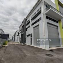 Puchong putra perdana industrial park 3storey Semi d factory/warehouse