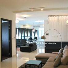 Gurney paragon for rent!!