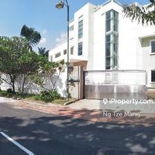 Bungalow Value Buy! Corner