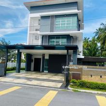 Kuala Selangor 2.5 Storey Bungalow House  Fully Renovated For Sell