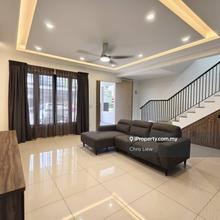 Sunway Citrine Lakehomes good condition furnished unit, guarded area