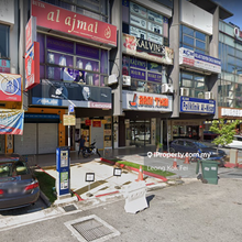 Good Investment And Fully Tenanted With 4.6% ROI