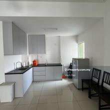 Partly furnished 3b2r near jade square, ready to move in 