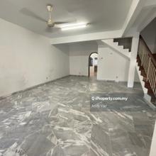 Very below market in bandar country homes big size call Andy for view