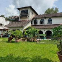 2.5sty bungalow with 13,875sf land area. 5mins to Bangi Gateway