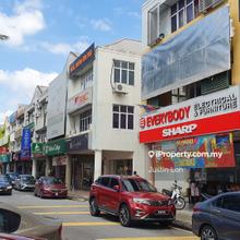 3-Storey Shoplot Face Main Road, Reputable Tenant