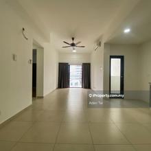 Reizz residence, 2 rooms, partly furnished, non-bumi lot
