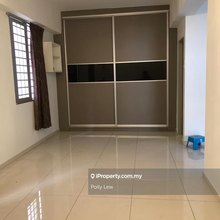 Green Acre Park Condominium 