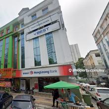 Facing Front Road / 22 x 75 ( Limited Shop ) Menjalara, Kepong 