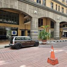 Walk to mrt station cover all unit shop office