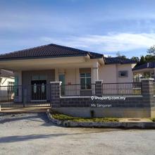 Rumah Banglo Setingkat di Sik