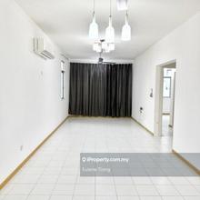 Prima Bintawa Apartment -Rm 1200 only 