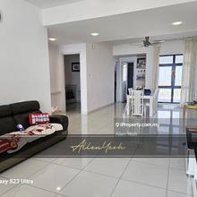 The light linear 1539sqft corner seaview, furnished renovated gelugor