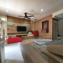 3-storey Freehold, Partly Renovated, 20x70sqft,Build Up 2308sqft 