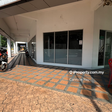 5 minutes walk to LRT