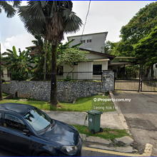 Situated in a convenient location, close to all local amenities