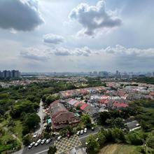 Best Unit located at the Peak of Saraka Apartment@ Puchong for Sale!!