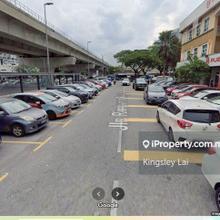 Laman Rimbunan Facing Main road , Kepong 