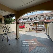 Terrace house for Sale