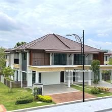 Semi-D house for Sale