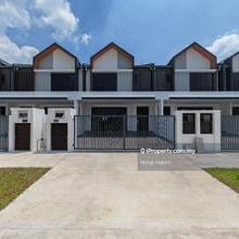 Facing Open Harga Murah 2 Sty House Serenia Anisa For Sale Below Spa