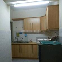 Green view Park Freehold Facing Swimming Pool 1012sqft For Sale !!