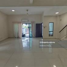 Sentul Bahagia @ 3 Storey House For Rent