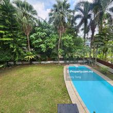 Beautiful golf course with swimming pool 