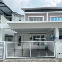 Tiara Sendayan ready unit no need downpayment