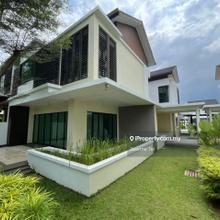 Semi-D house for Sale
