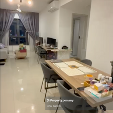 Fully furnished, lake and Sunway pyramid view