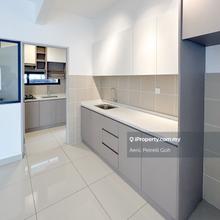 Fully furnished 4room 3bathroom Bekerley Uptown Klang residences