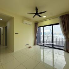 Unit comes with fridge and washing machine, super good unit condition!