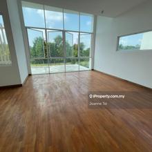 Semi-D house for Sale