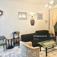 Gurney Villa For Rent !!