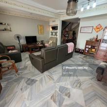 Corner 2 Storey Terrace House Puchong Fully Renovated Fully Extended 